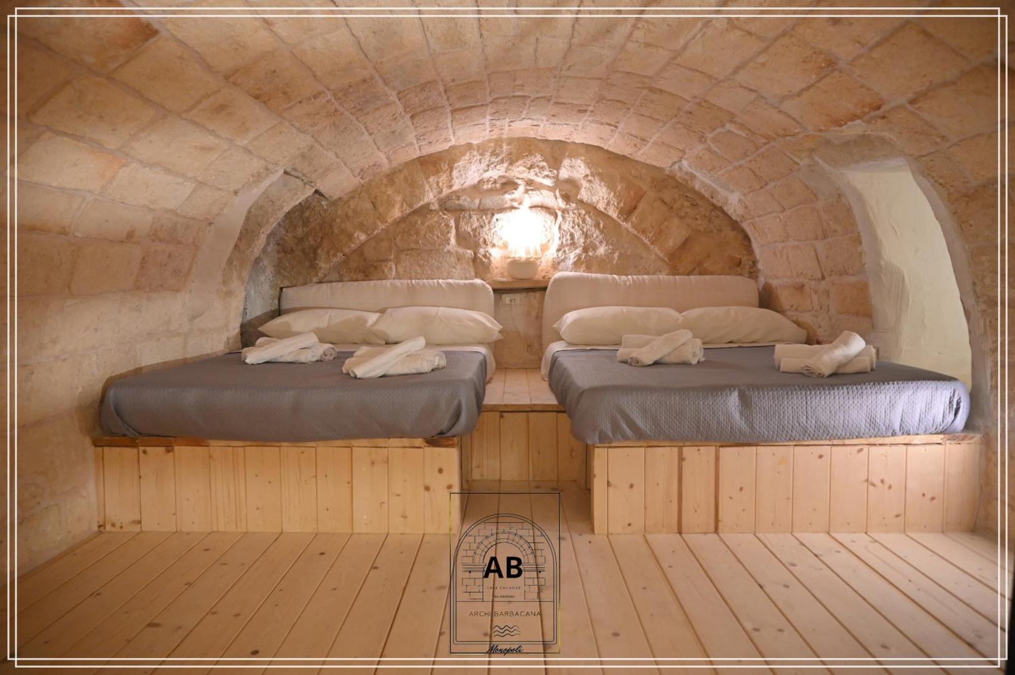 Archi Barbacana โมโนโปลี ภายนอก รูปภาพ
